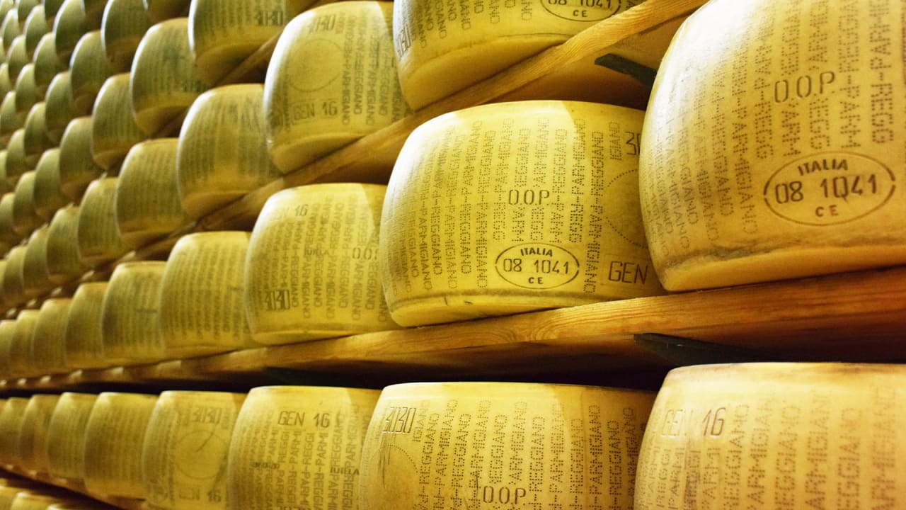 Science says hiphop makes cheese taste better