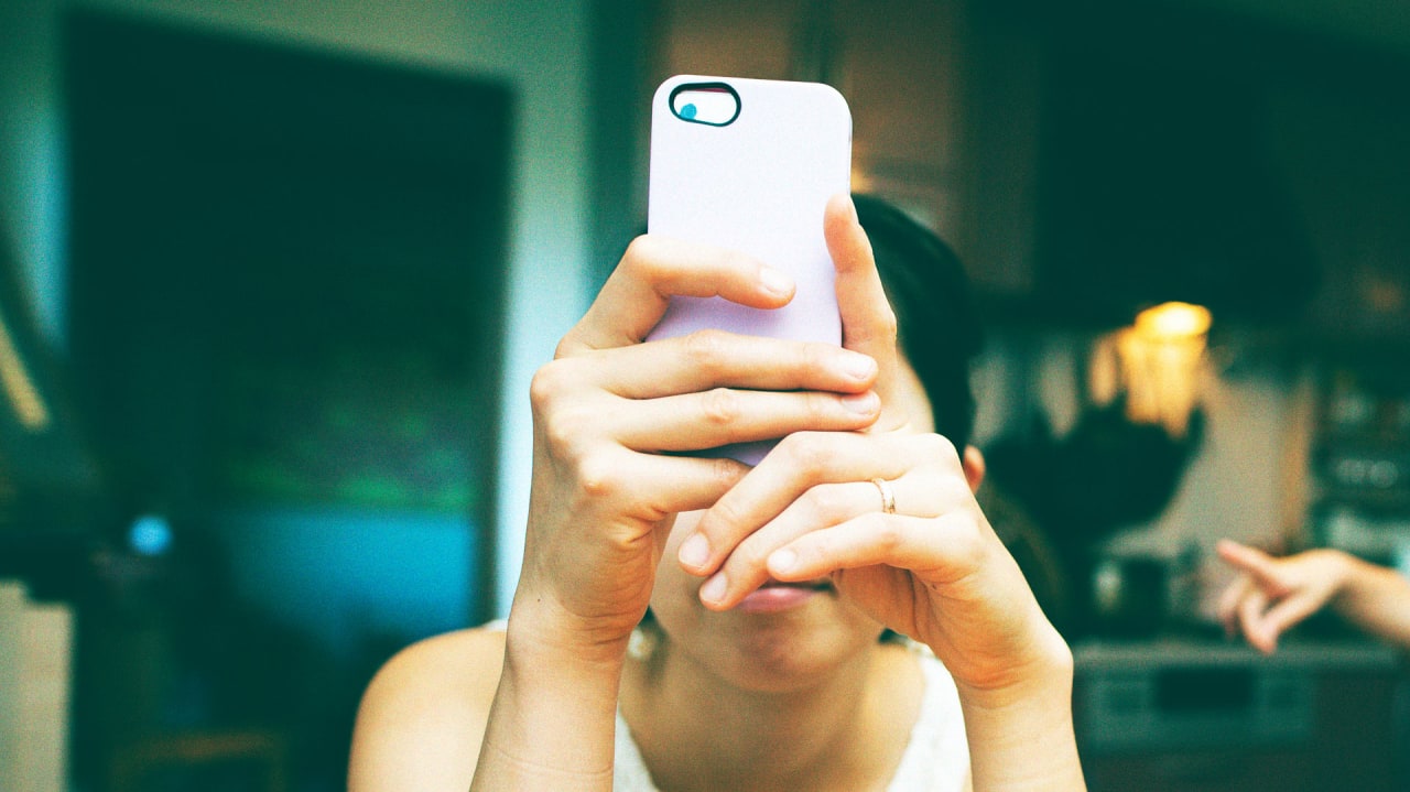 How to break your smartphone addiction