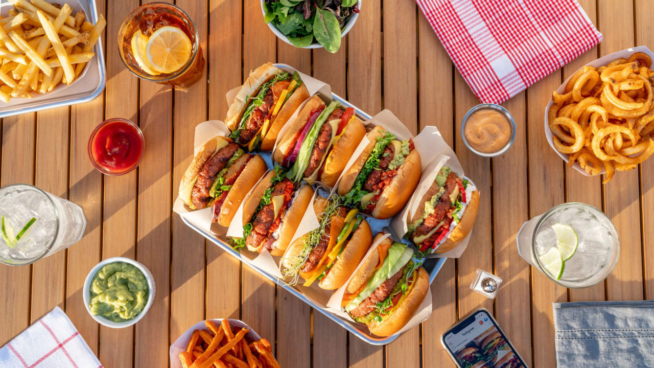 Veggie Alternatives At Brat Fest >> We Tried Lightlife S New Hamburgers And Sausages At A Vegan Bbq Veggie Alternatives At Brat Fest >> We Tried Lightlife S New Hamburgers And Sausages At A Vegan Bbq