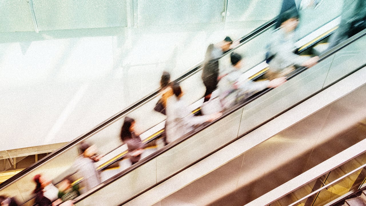 6 easy ways to fast-track your career