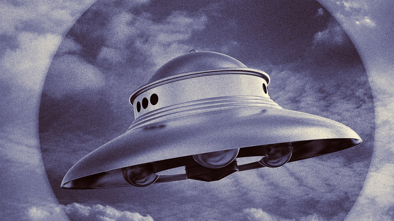 Нло за твои глаза клип. UFO UFO 1 1970. UFO Covenant 2000. Проект НЛО. Модель летающей тарелки.