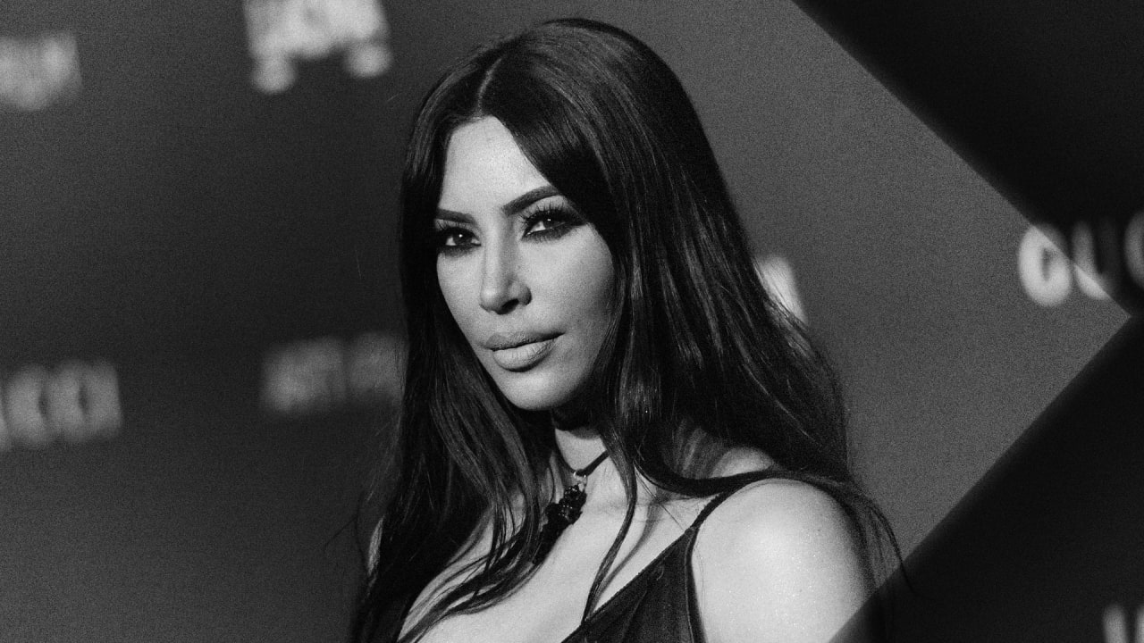 Kim Kardashian agrees to change the name of her Kimono brand