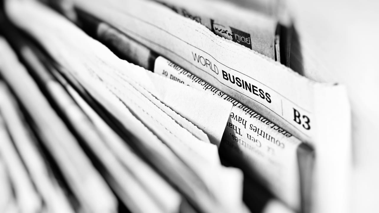 newspaper news page