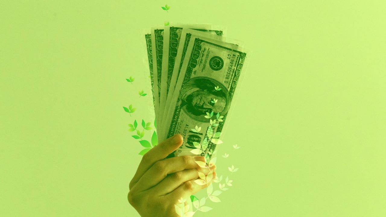 How to become a full-time VC, from investors who've done it