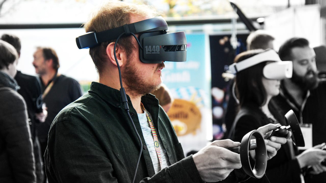 Dartmouth scientists have discovered how our brains see the color spectrum, and it's trippy AF