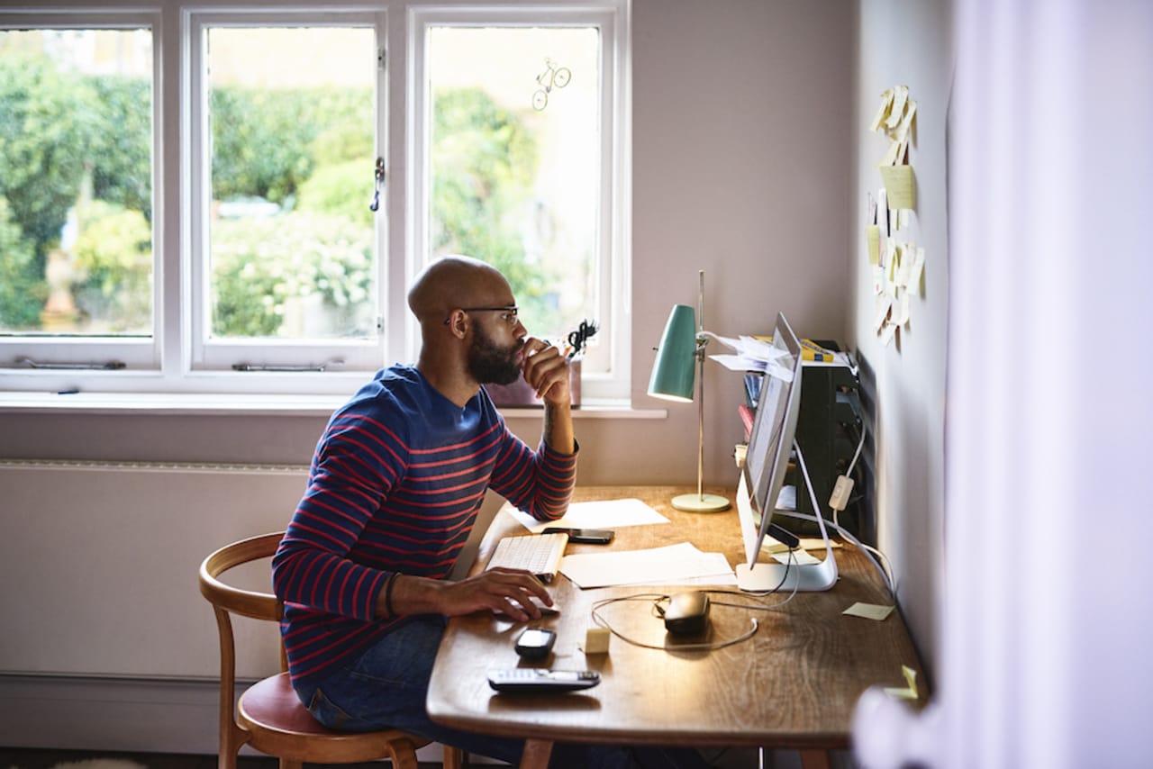 How To Handle The Challenges Of A Makeshift Home Office