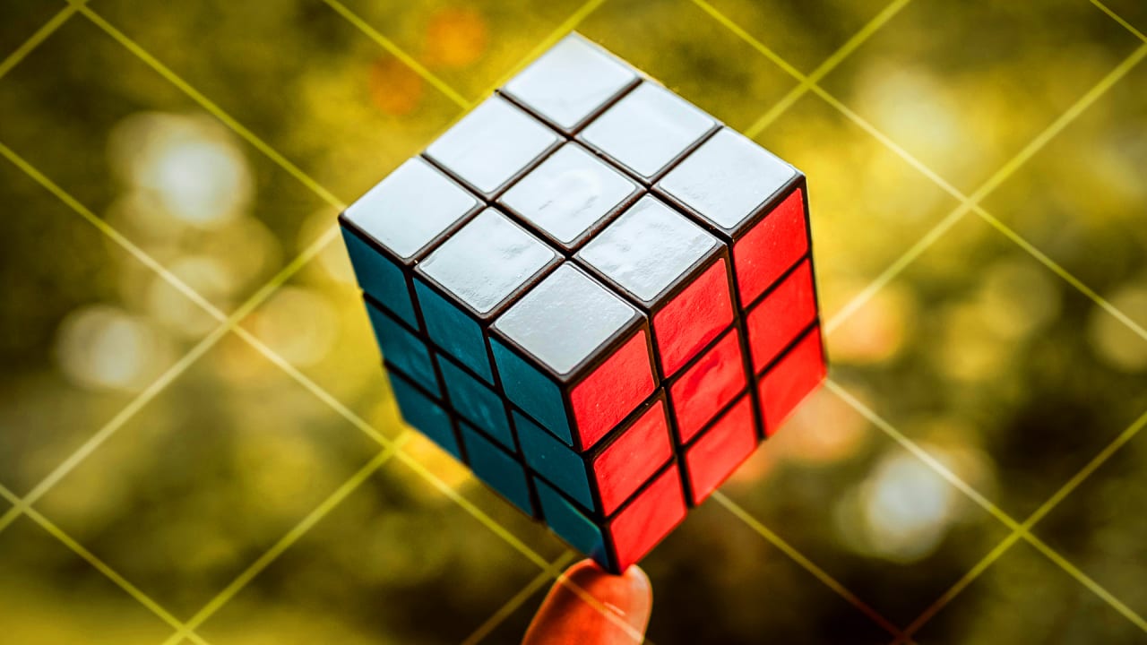 This AI can explain how it solves Rubik's Cube -- and that's a big deal