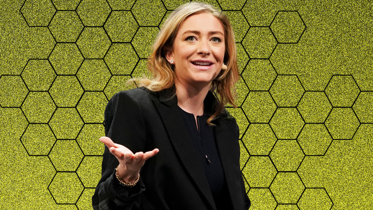 Bumble Ipo Whitney Wolfe Herd Makes Nasdaq History With Bmbl