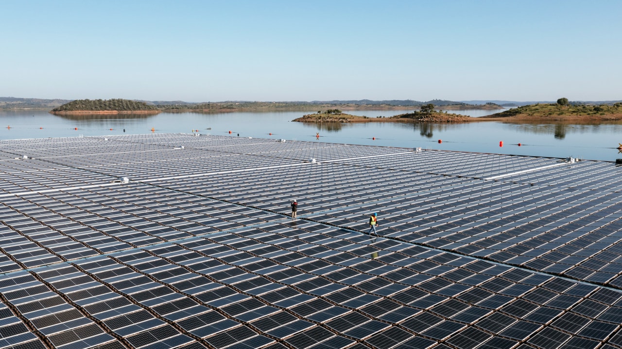 Floating solar farms could be worth $10 billion by 2030, but they have a dirty secret