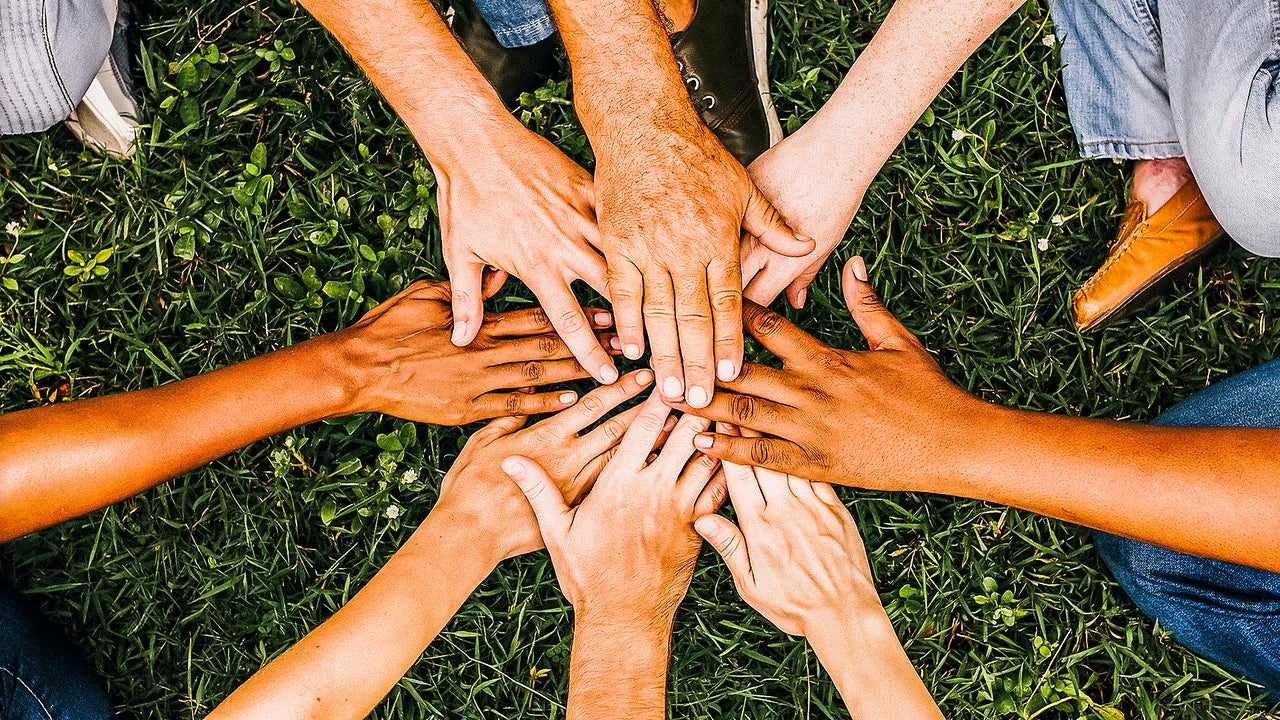 This Powerful Leadership Style Gets Results without Coming Off As A