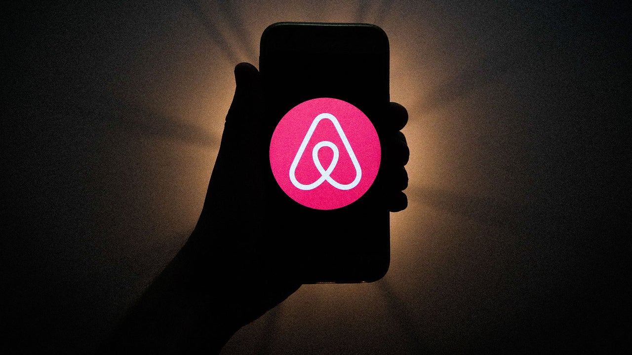 Airbnb makes its party ban permanent - Vimarsana News