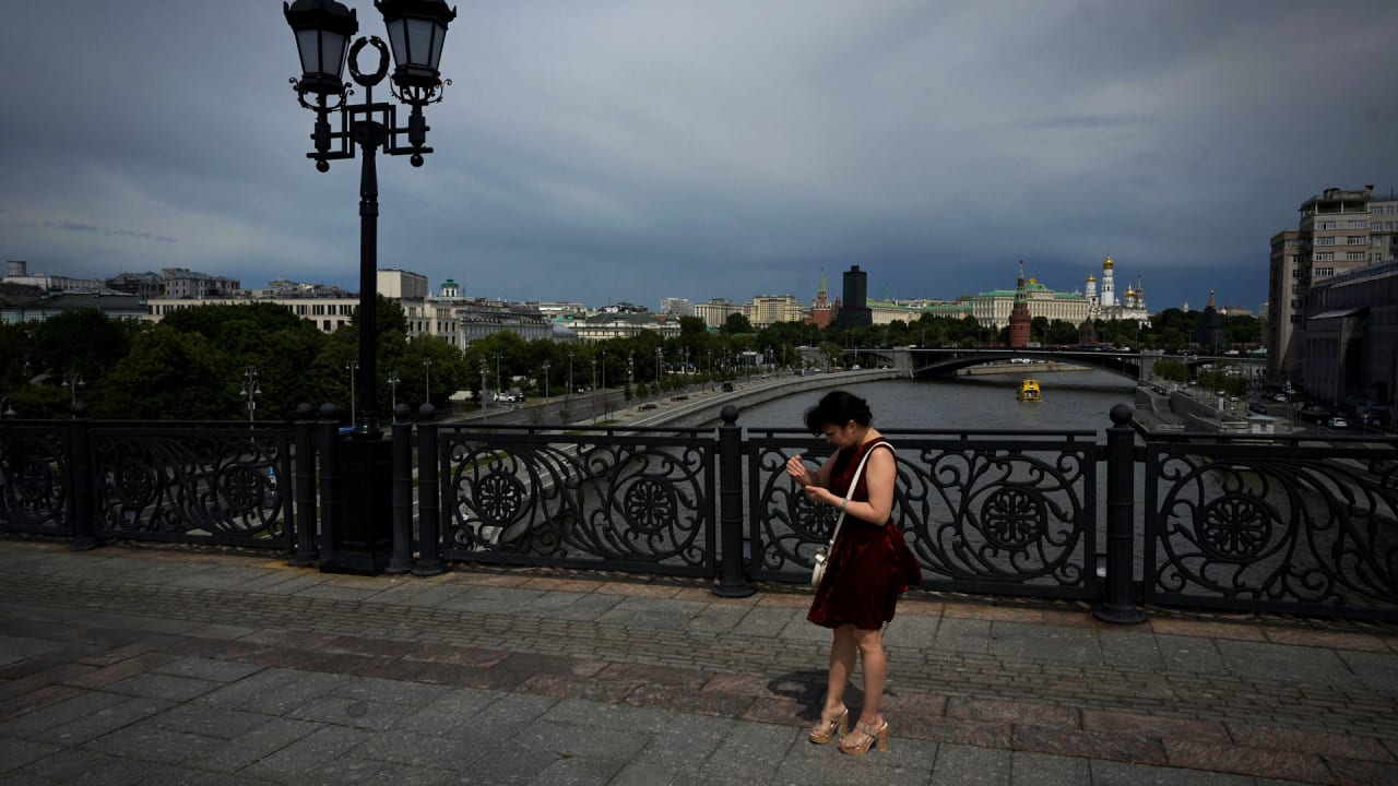 How the Kremlin tightened control over Russians’ online lives after invading Ukraine