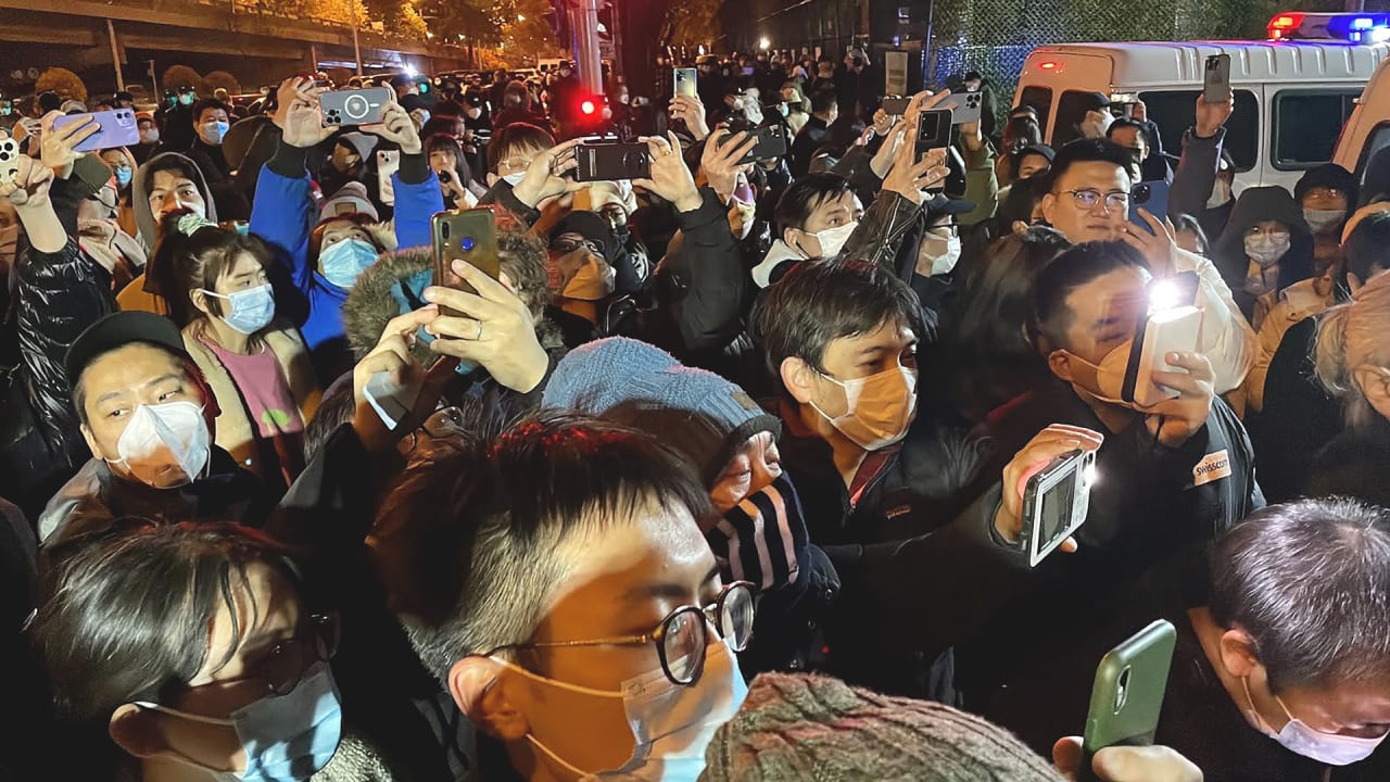 Why is Apple limiting Chinese protesters’ use of AirDrop?