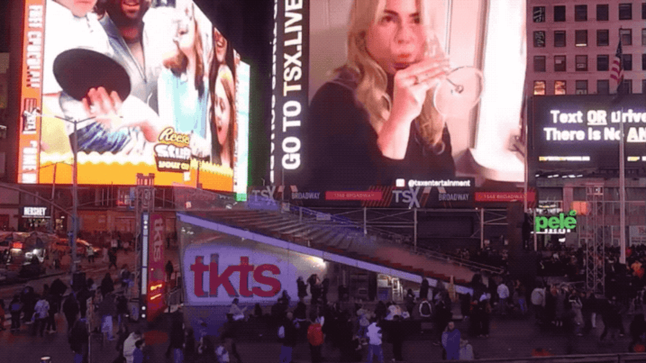 TSX s New App Will Let You Buy 15 Seconds Of Fame In Times Square