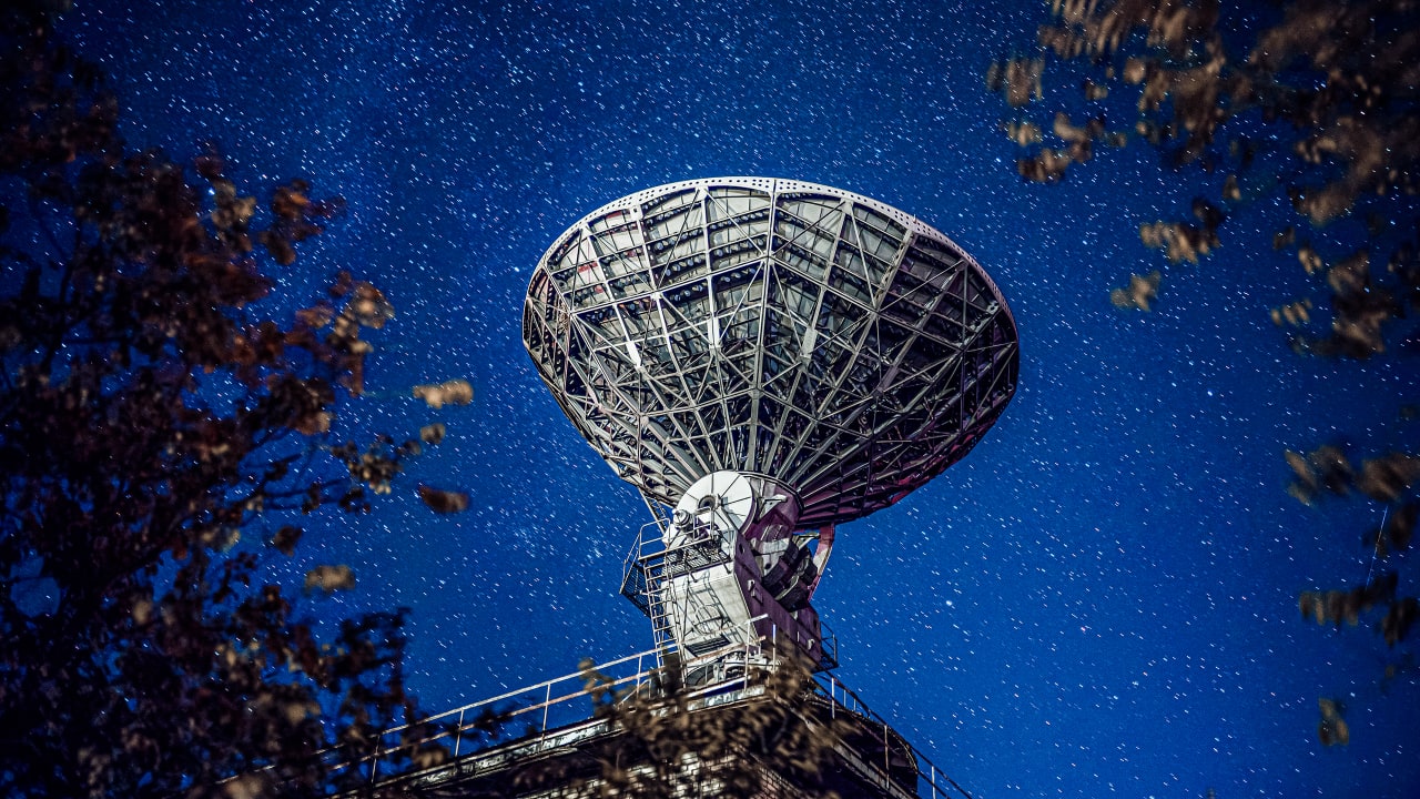Radio Signal 9 Billion Light Years Away Unlocks Universe s History