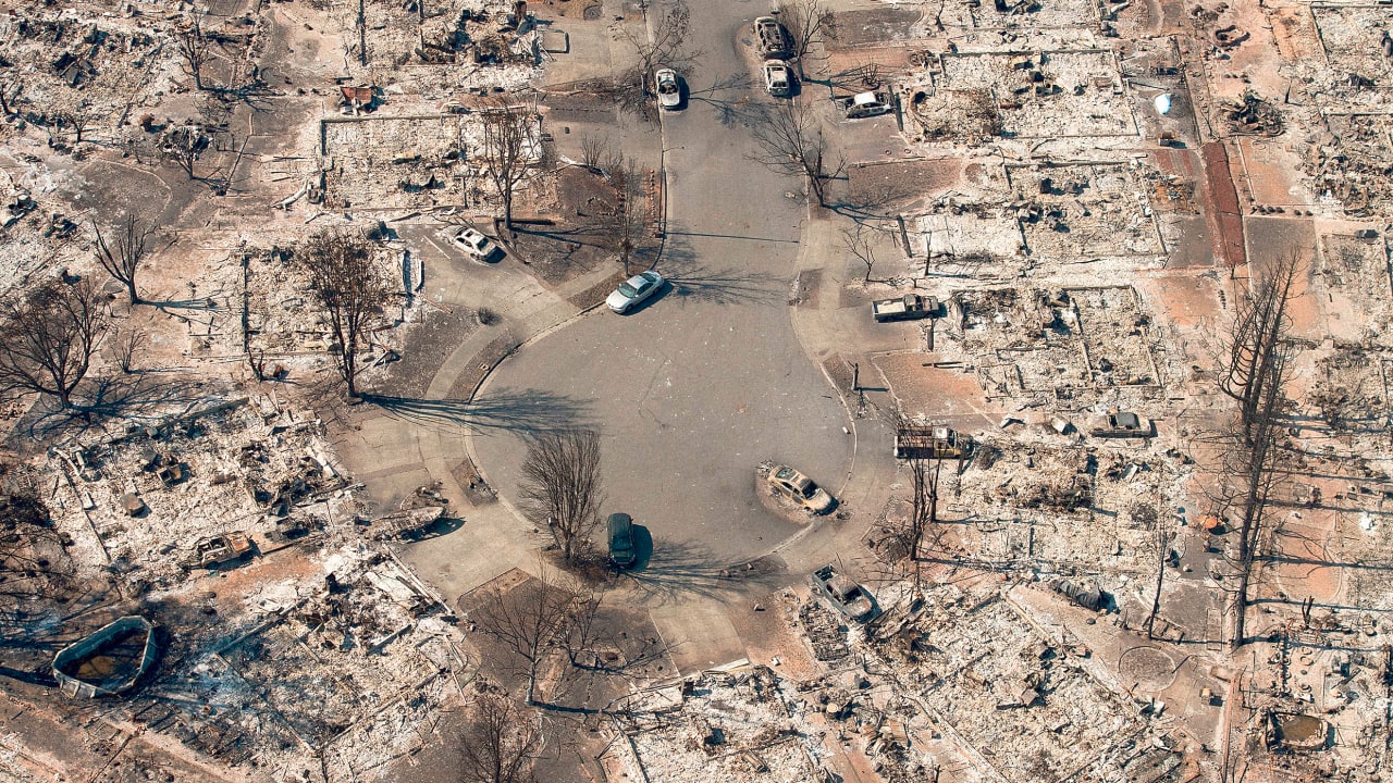 Western U.S. wildfires have destroyed 246% more homes and buildings this decade. These fire scientists explain why