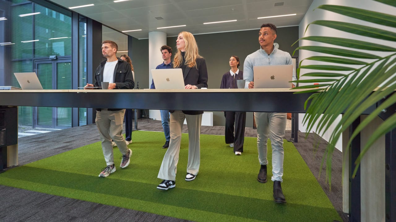 The walking sales desk
