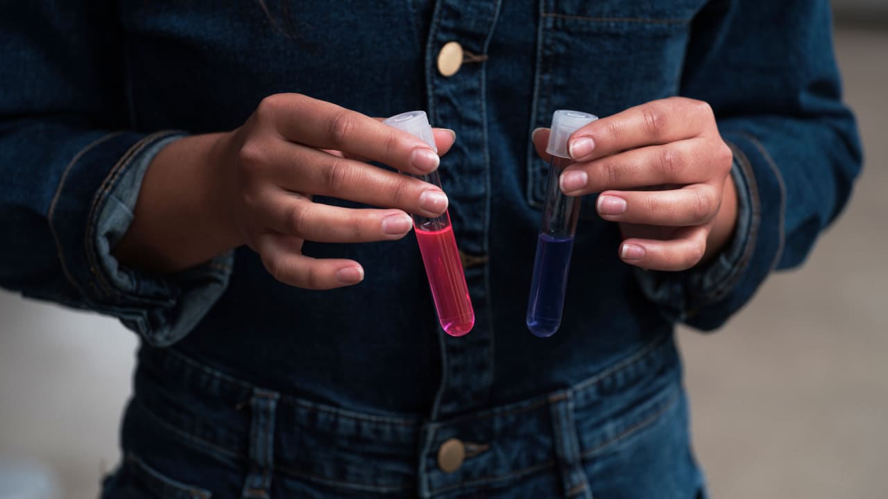 This biotech startup wants to color your clothes with proteins—not