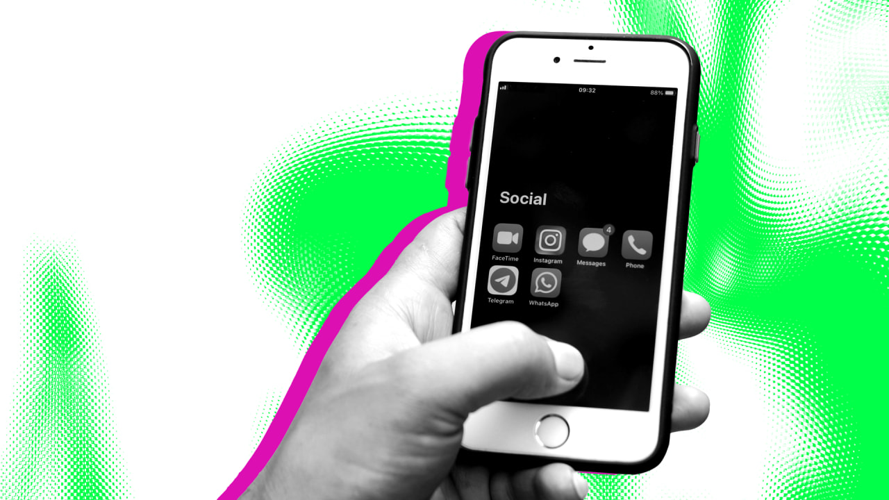 Teen Social Media Law News: Why Everything Is Changing in 2026