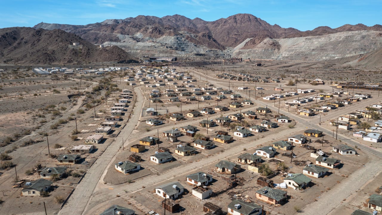 This California ghost town just sold for $22.5 million. But the buyer ...