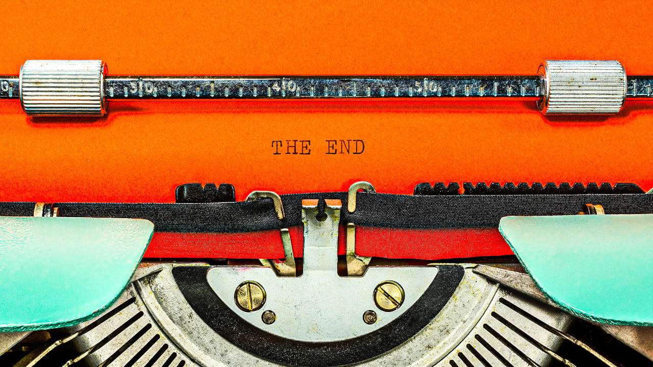 Structural Decoupling in the WGA Labor Conflict The Tactical Suspension of the Los Angeles Awards Ceremony