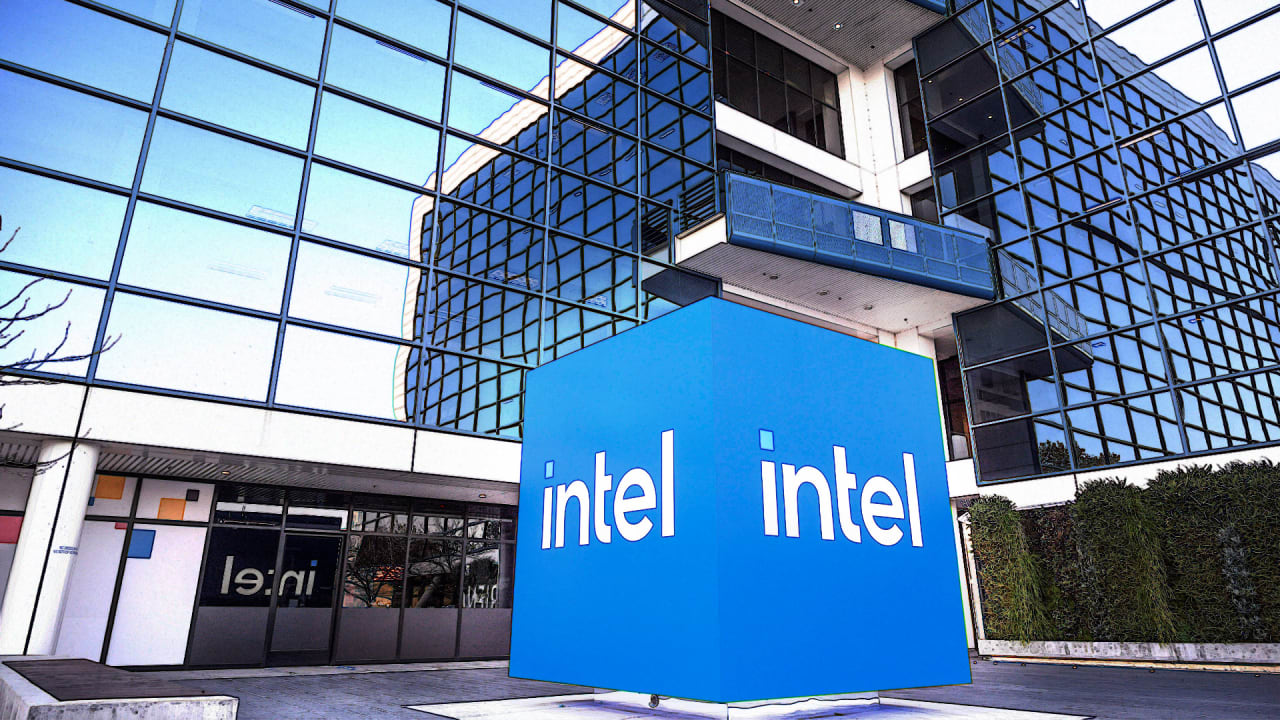 Intel plans spinoff of FPGA unit