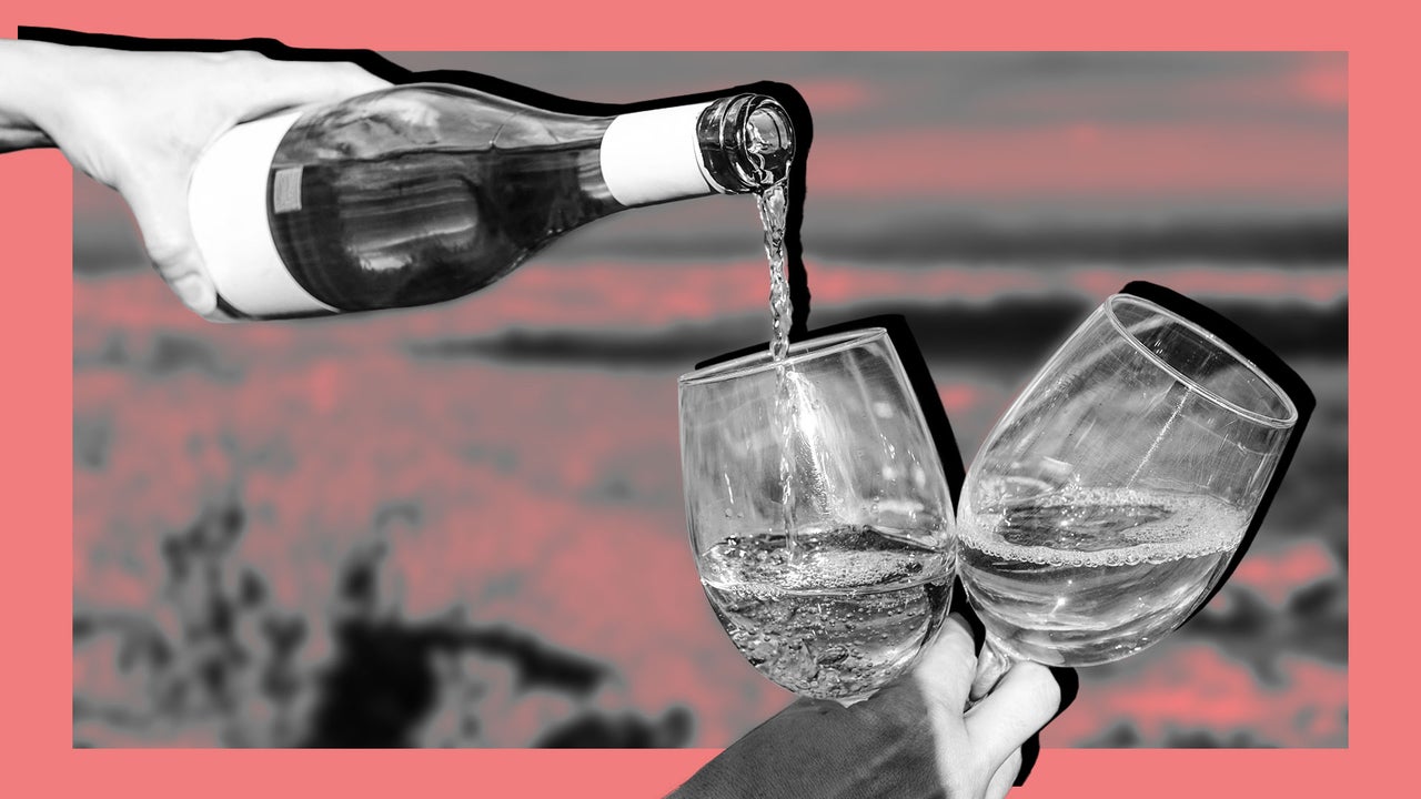 Dating App Culture Women Are Turning First Dates Into Job Interviews