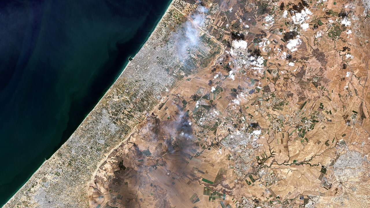 Why It s So Difficult To Find Satellite Images Of The Israel Gaza War