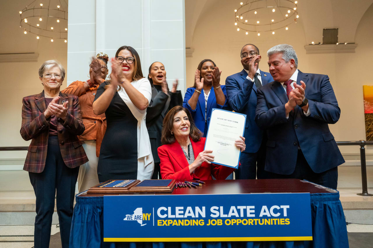 criminal records clean slate act 2004