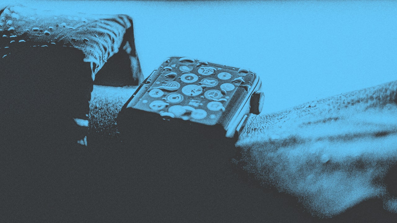 I hate my Apple Watch when it rains
