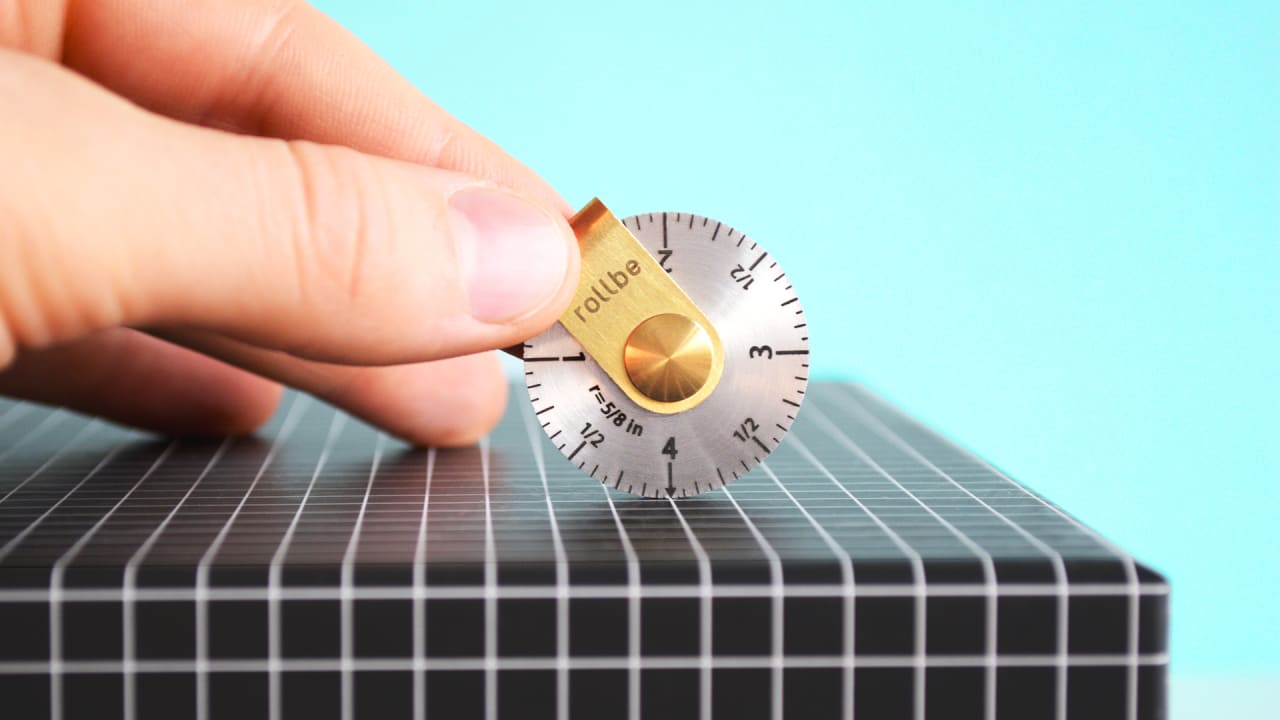 This PocketSized Measuring Tool Is Simple Genius