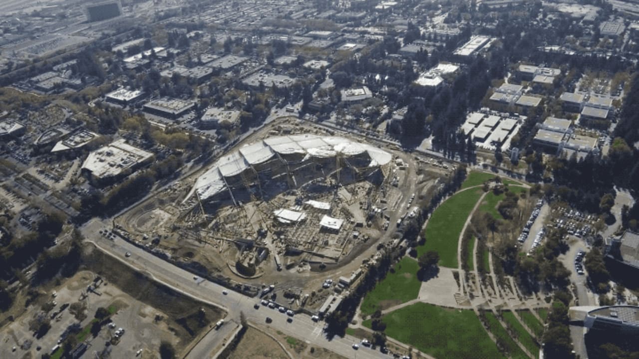 Google opens futuristic Mountain View campus where 4,000 will work