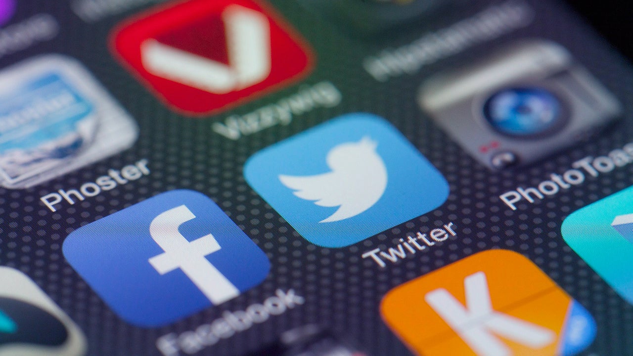 Capital Gazette shooting: Obsessive, grudge-filled Twitter account finally gets pulled