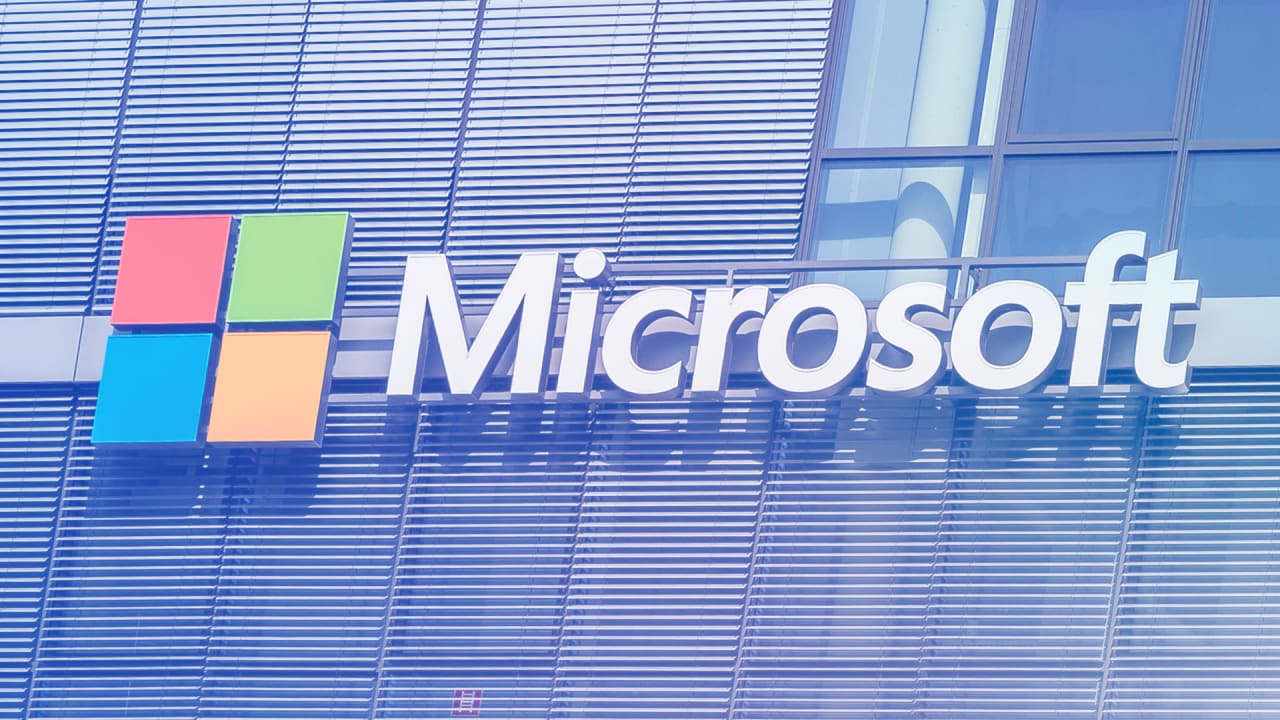 Microsoft S Solid Q4 Bolstered By Strong Xbox Surface Numbers