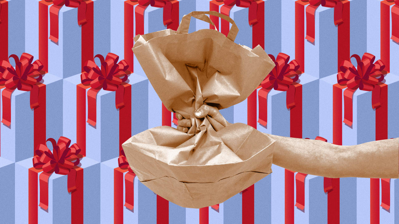 A scientific study on gift wrapping reveals why presents should look