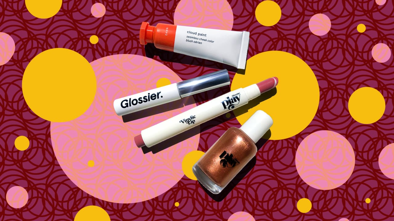 These are our favorite Cyber Monday beauty deals from Sephora, Fenty, Glossier, and more