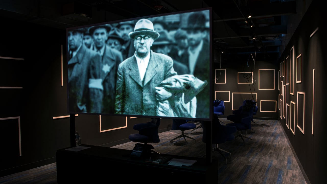 In this new exhibit, VR helps Holocaust survivors tell their stories