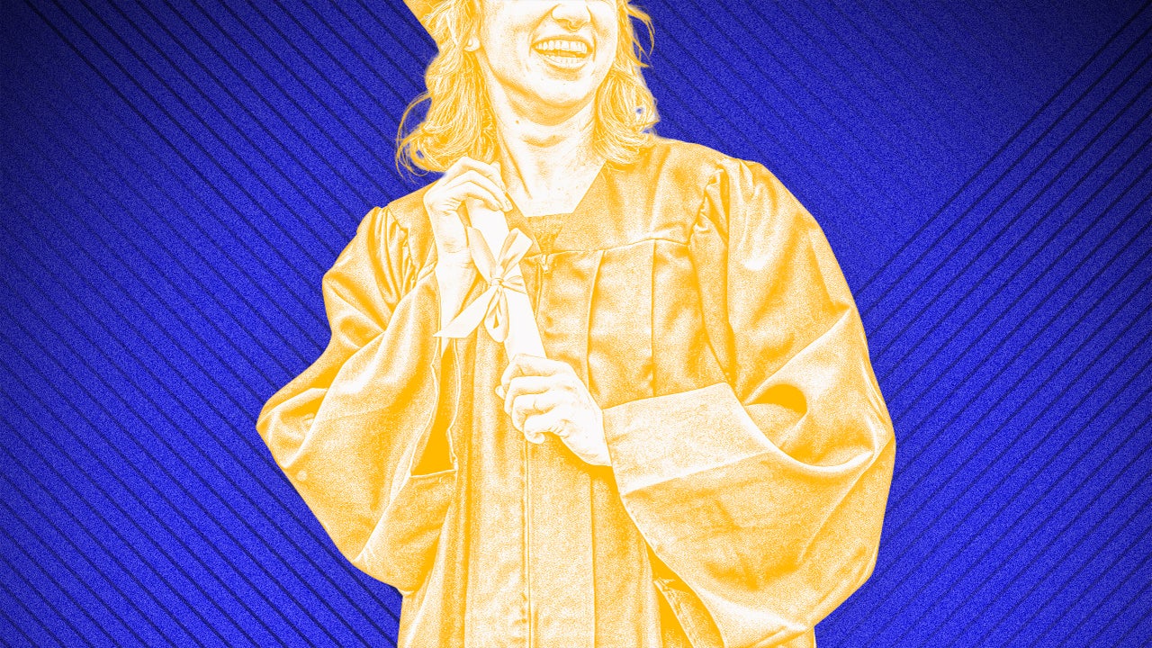 Employers are losing faith in community colleges. That's bad for grads and the labor market