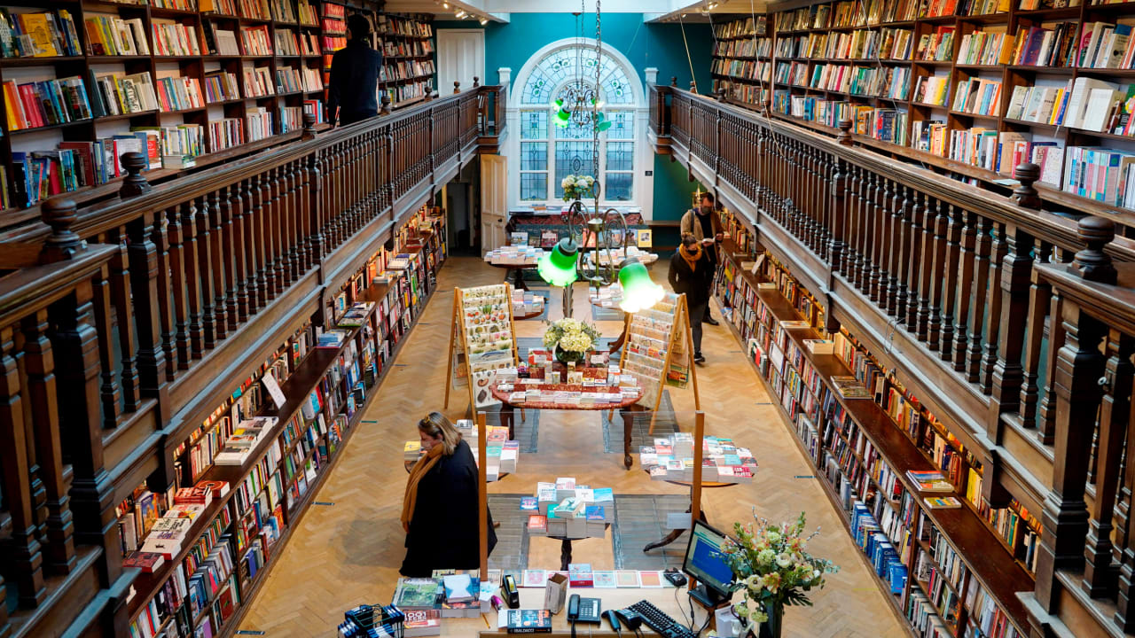 Barnes & Noble is stealing the indie shop playbook, and it's workin...