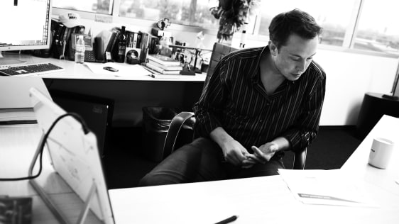 5 Ways To Reframe Your Thinking To Be More Like Elon Musk