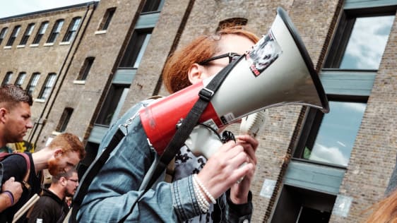 Brooklyn students walk out of school over Zuckerberg-backed learning system