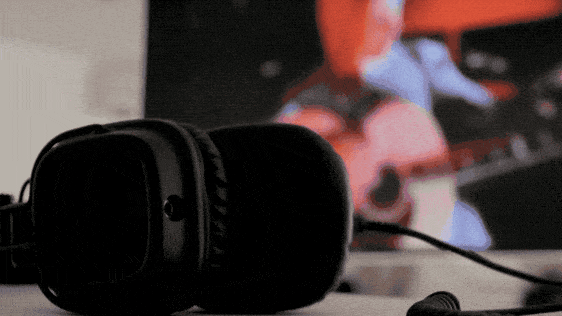 Neuroscience says listening to this song reduces anxiety by up to 65%