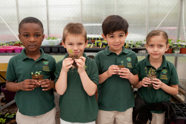 This Ultra-Sustainable Public School Will Have Its Own Urban Farm