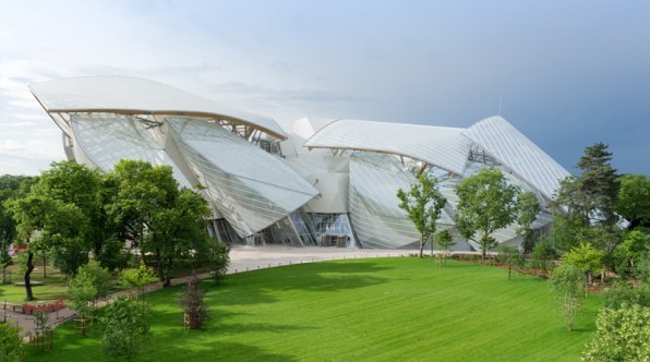 Louis Vuitton Celebrates Frank Gehry On Its Windows