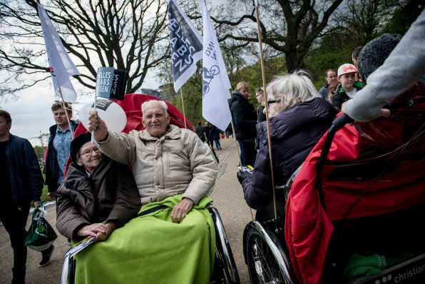 rickshaw bike for elderly