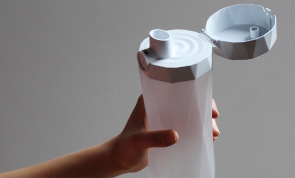 Best Water Bottles that Remind You to Drink