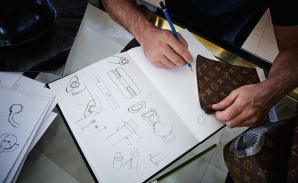 Apple Designer Creates The Ultimate Travel Bag For Louis Vuitton