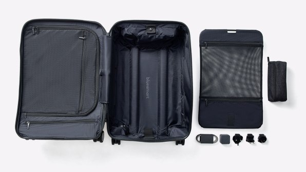 Wrangler Smart Luggage Set With Cup Holder And Usb Port in Blue | Lyst