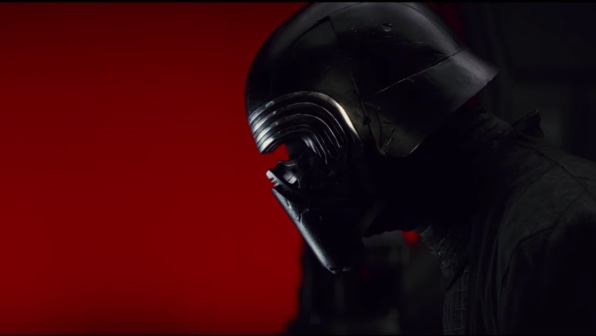 Star Wars: Rian Johnson Explains the Ending of The Last Jedi (and the Importance of Toys)