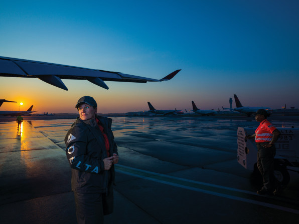 Hidden under Delta's new uniforms is another Atlanta brand: Spanx - Atlanta  Magazine